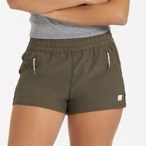 Vuori Womens XXS Dash Short Olive Green Zip Pockets Athletic Performance Running